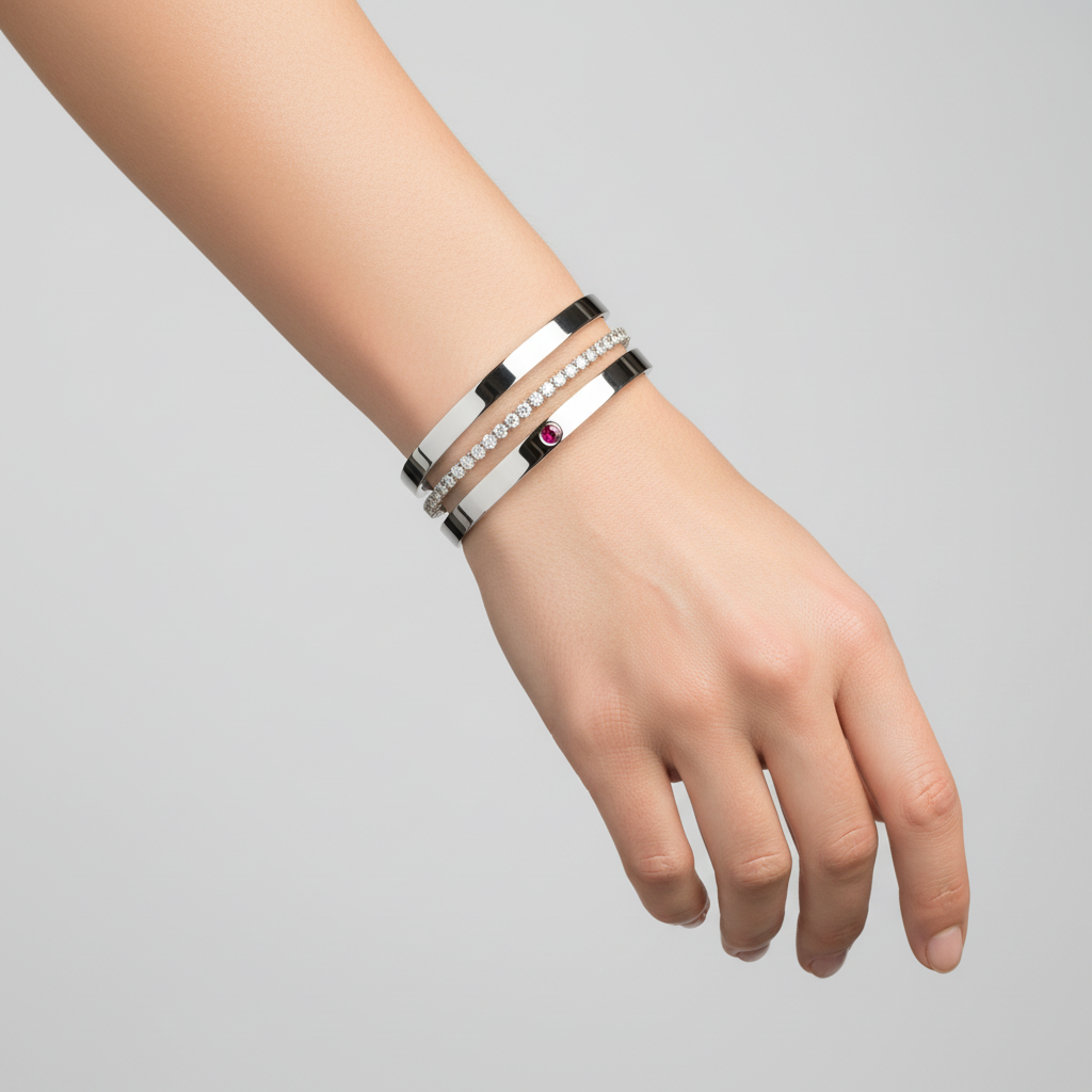 Forma Uno Elemental Bangle – Vivid Pink Sapphire