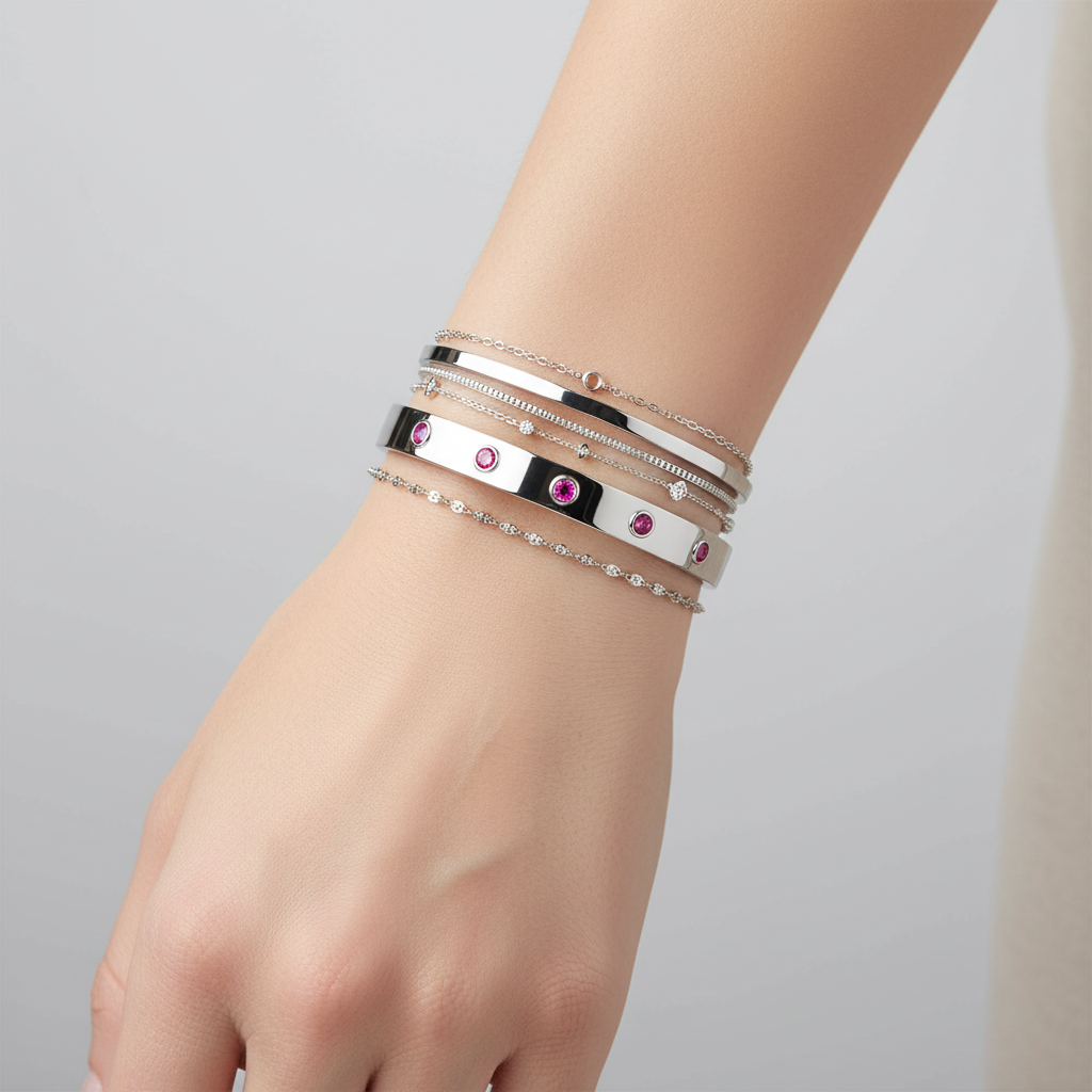 Forma Cinco Elemental Bangle – Zambian Green Emerald