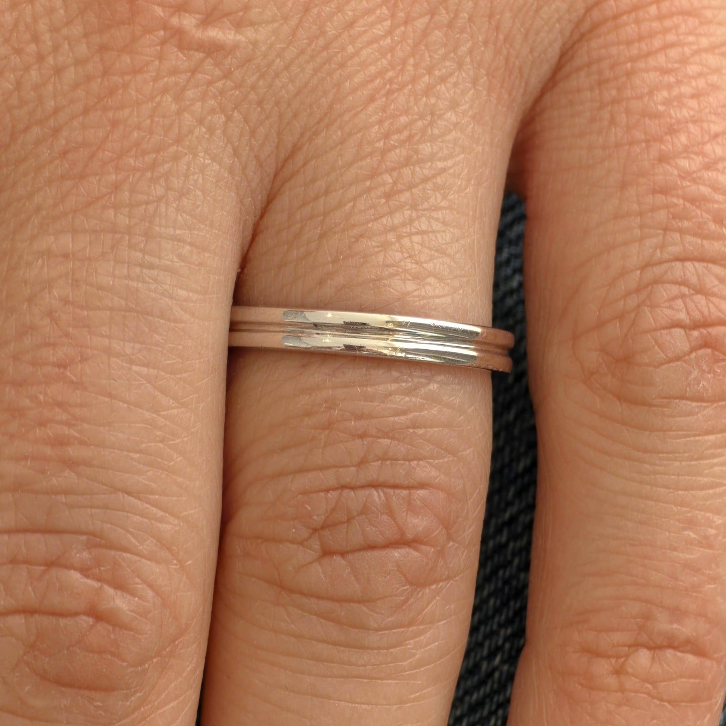 Groove Ring