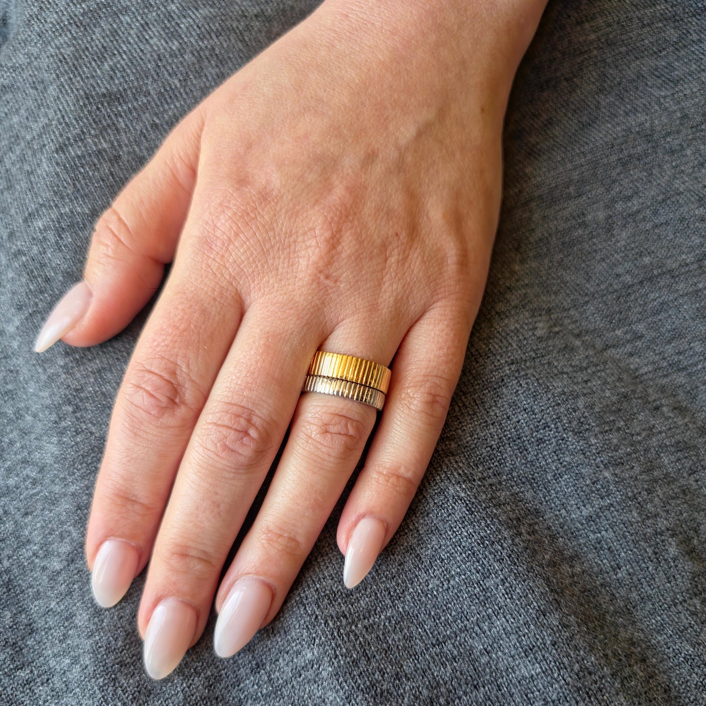 Ridge Midi Ring