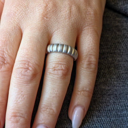 Helix Midi Ring