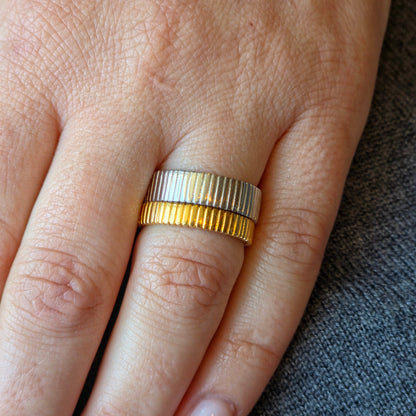 Ridge Midi Ring