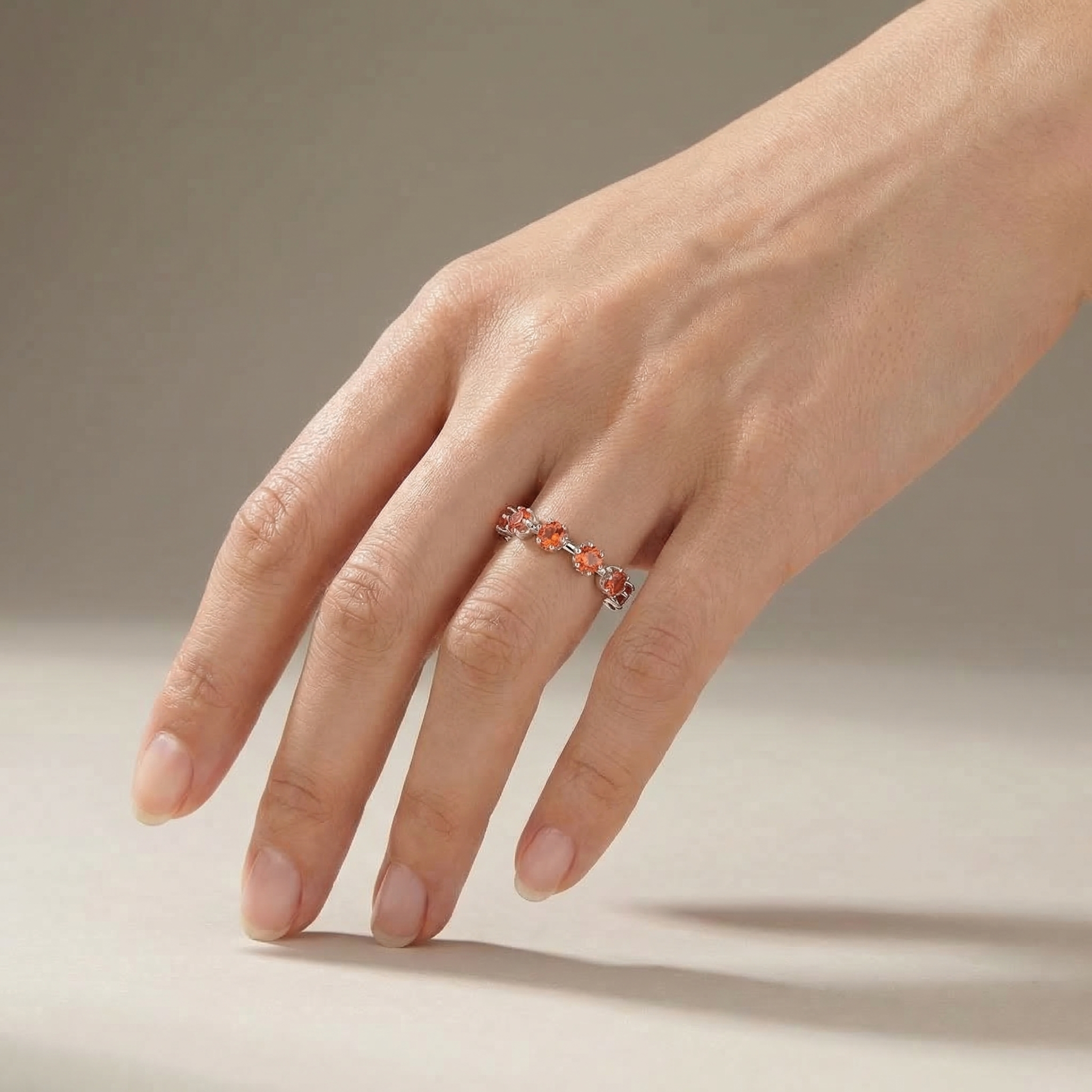 Linea Maxi Station Ring – Orange Padparadscha Sapphire