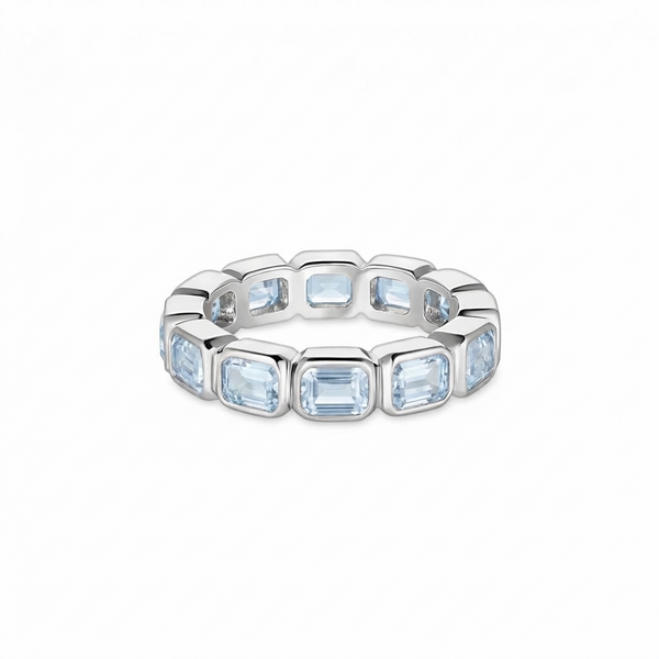 Nexus Lateral Eternity Ring – Light Blue Aquamarine