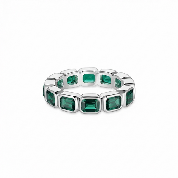 Nexus Lateral Eternity Ring – Zambian Green Emerald