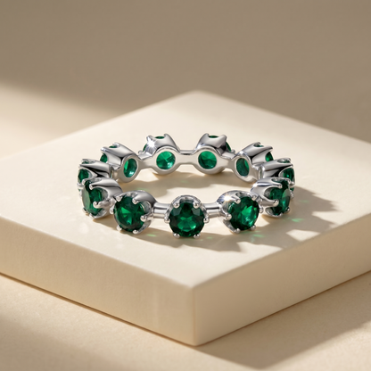 Linea Maxi Station Ring – Zambian Green Emerald
