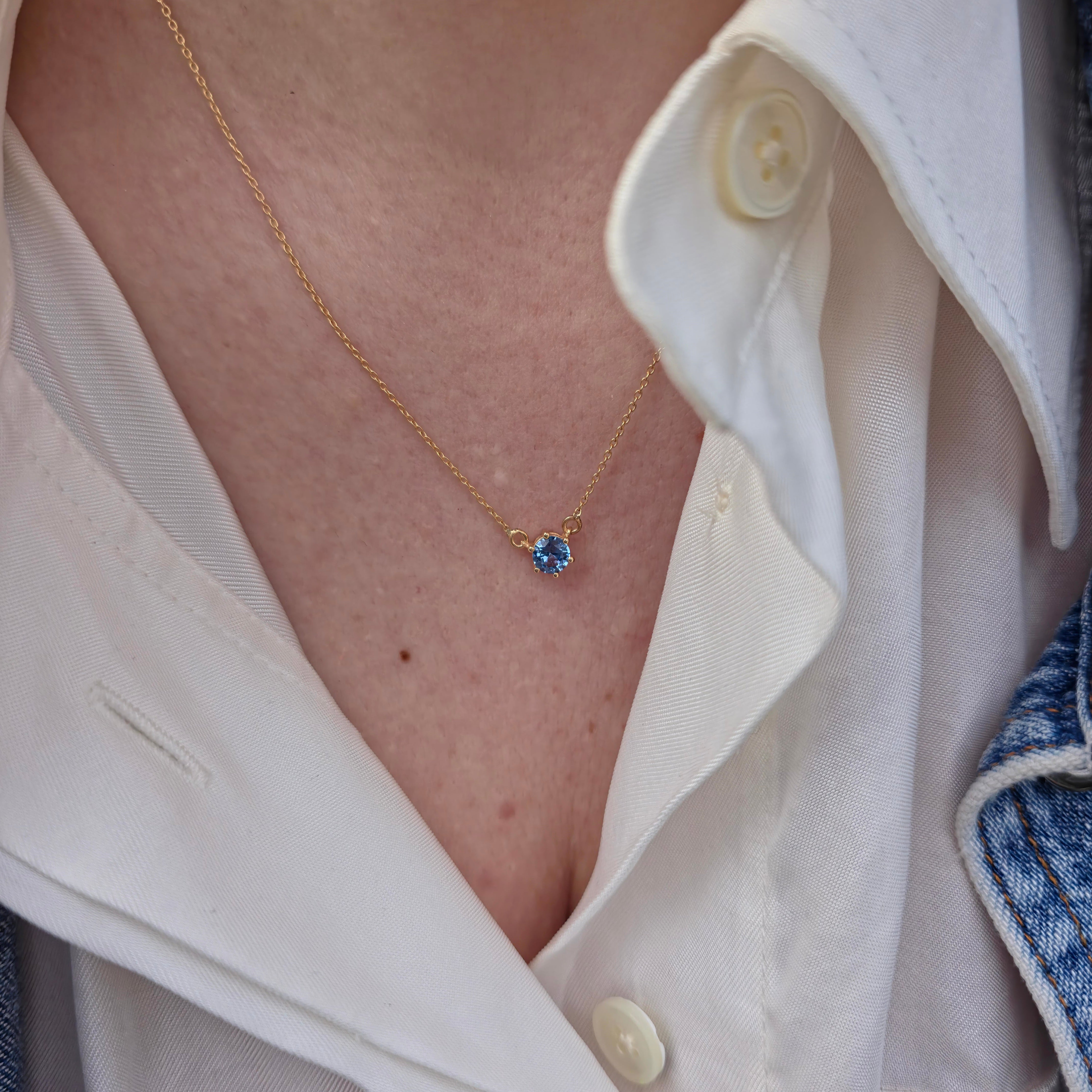 Juno Solitaire Necklace – Blue Sapphire