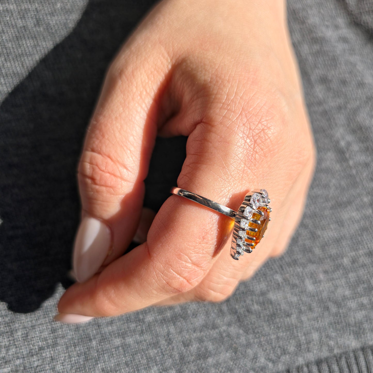 Nova Halo Ring – Red Ruby