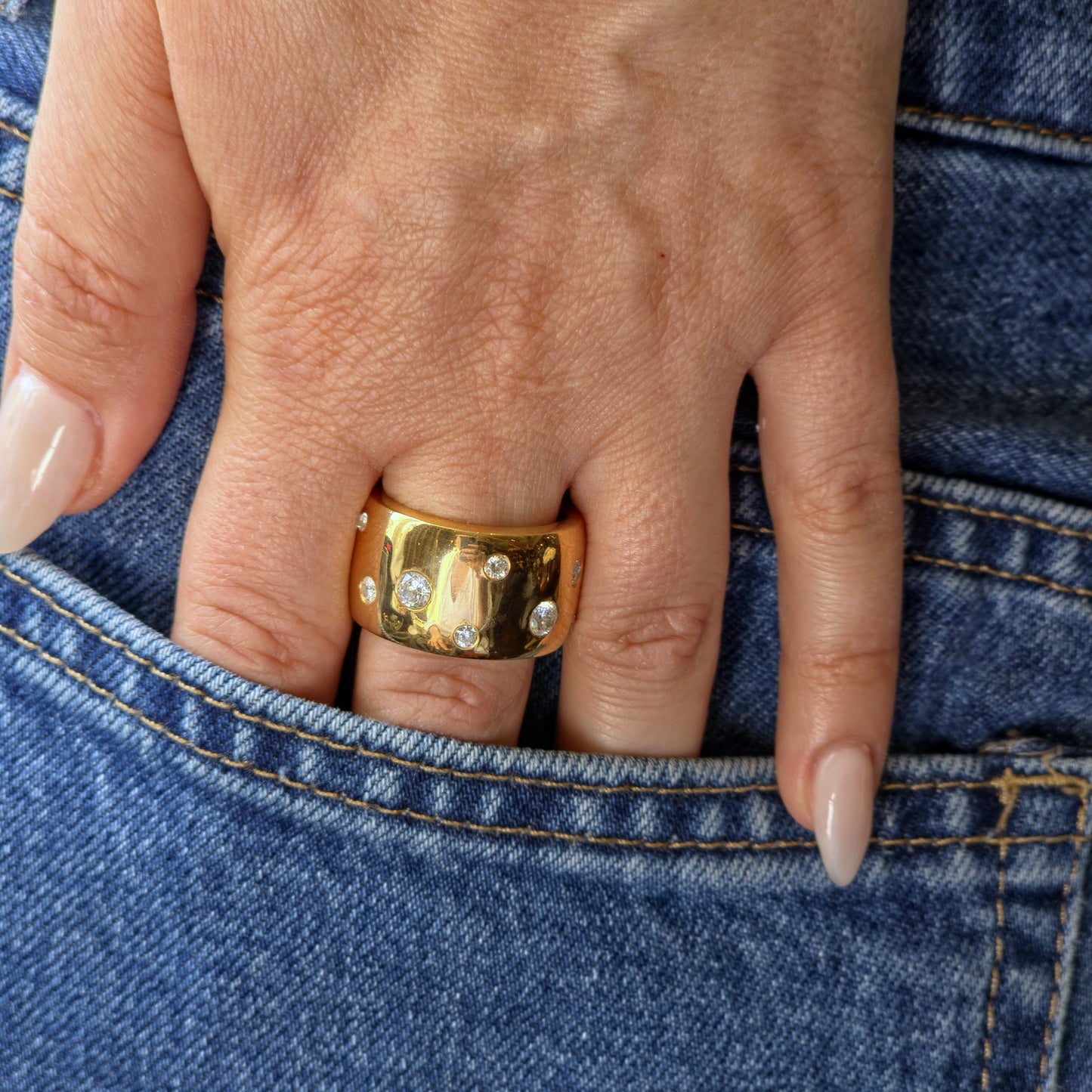 Linea Confetti Maxi Ring – Teal Blue Spinel