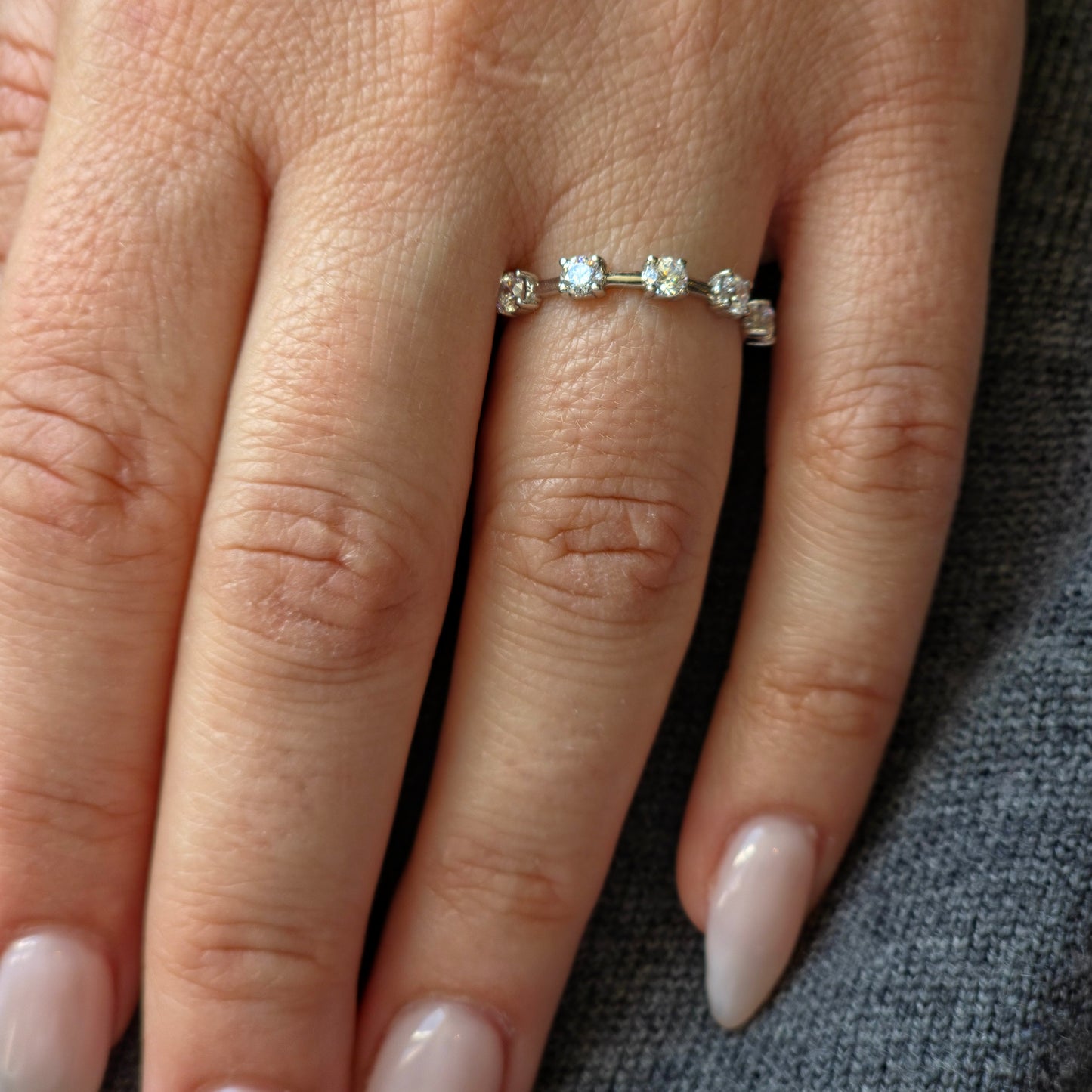 Linea Cinco Ring – Zambian Green Emerald