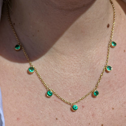 Forma Harmony Necklace – Zambian Green Emerald