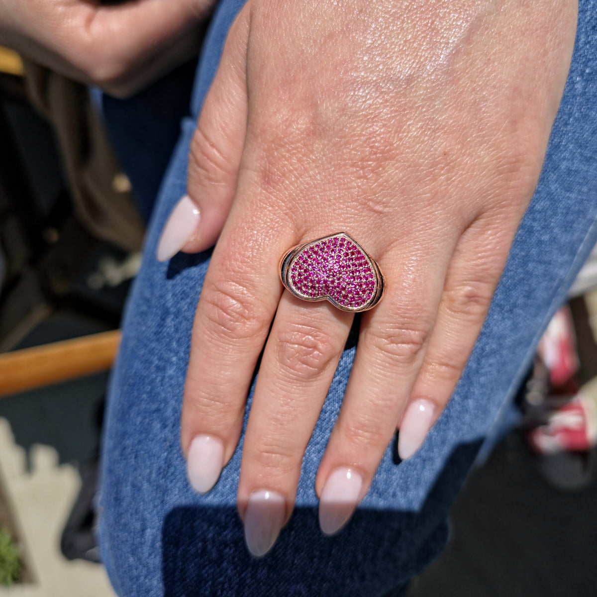 Amore Pavé Signet Ring – Red Ruby