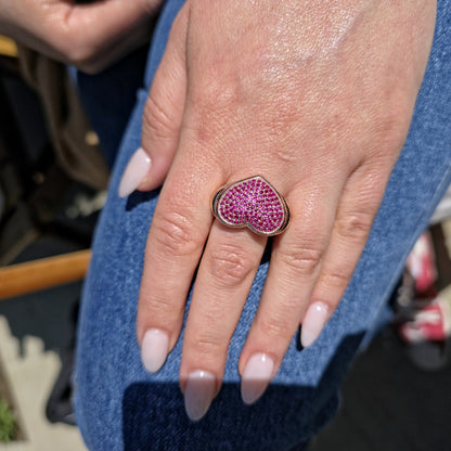 Amore Pavé Signet Ring – Red Ruby
