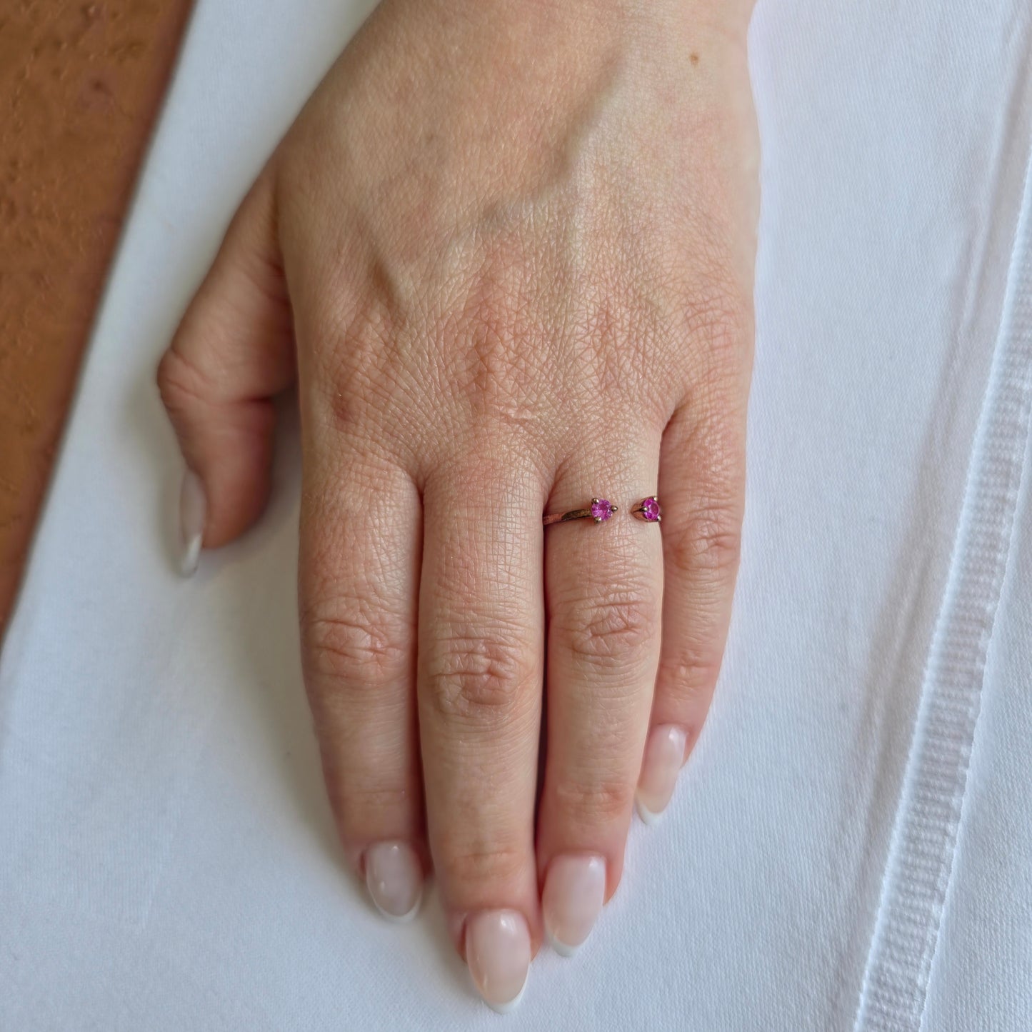 Linea Punto Grande Ring – Light Pink Sapphire