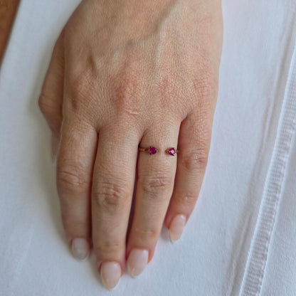 Linea Punto Grande Ring – Red Ruby