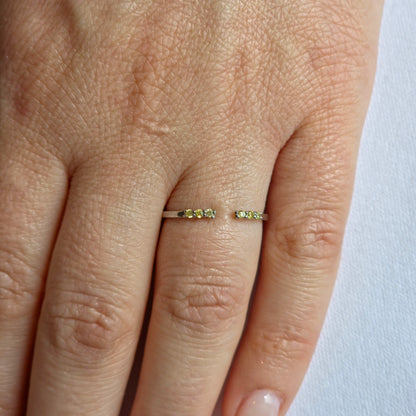 Linea Tres Ring – Yellow Sapphire