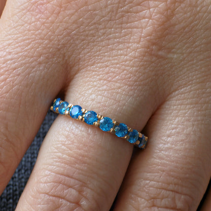 Linea Grande Ring – Teal Blue Spinel