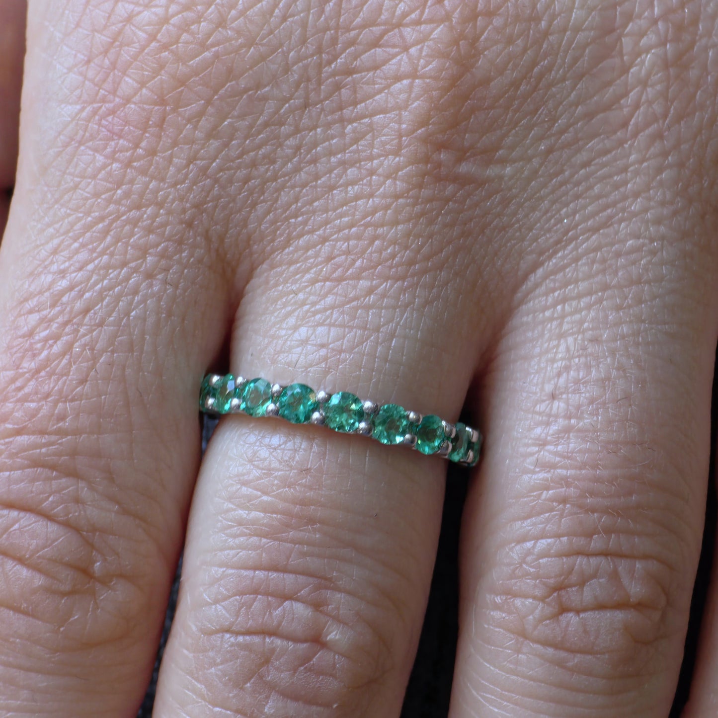 Linea Grande Ring – Colombian Green Emerald