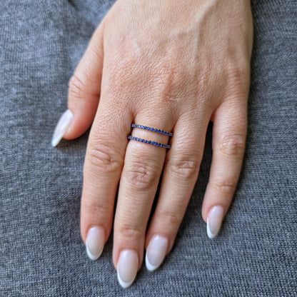 Linea Double Ring – Zambian Green Emerald