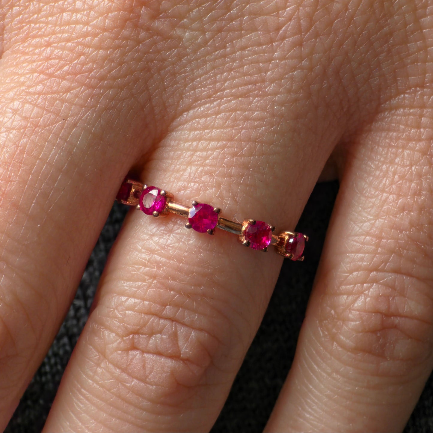 Linea Cinco Ring – Red Ruby
