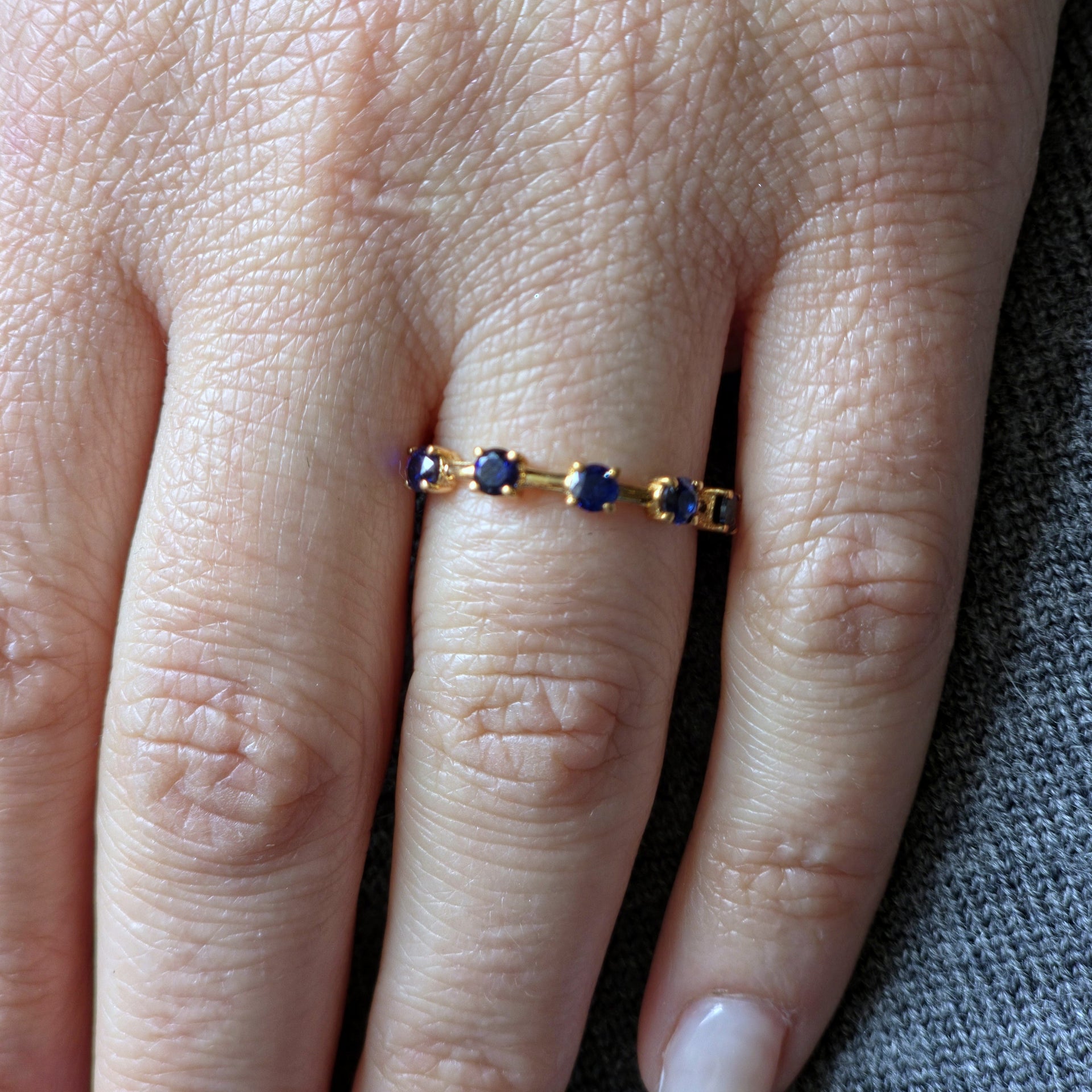 Linea Cinco Ring – Blue Sapphire