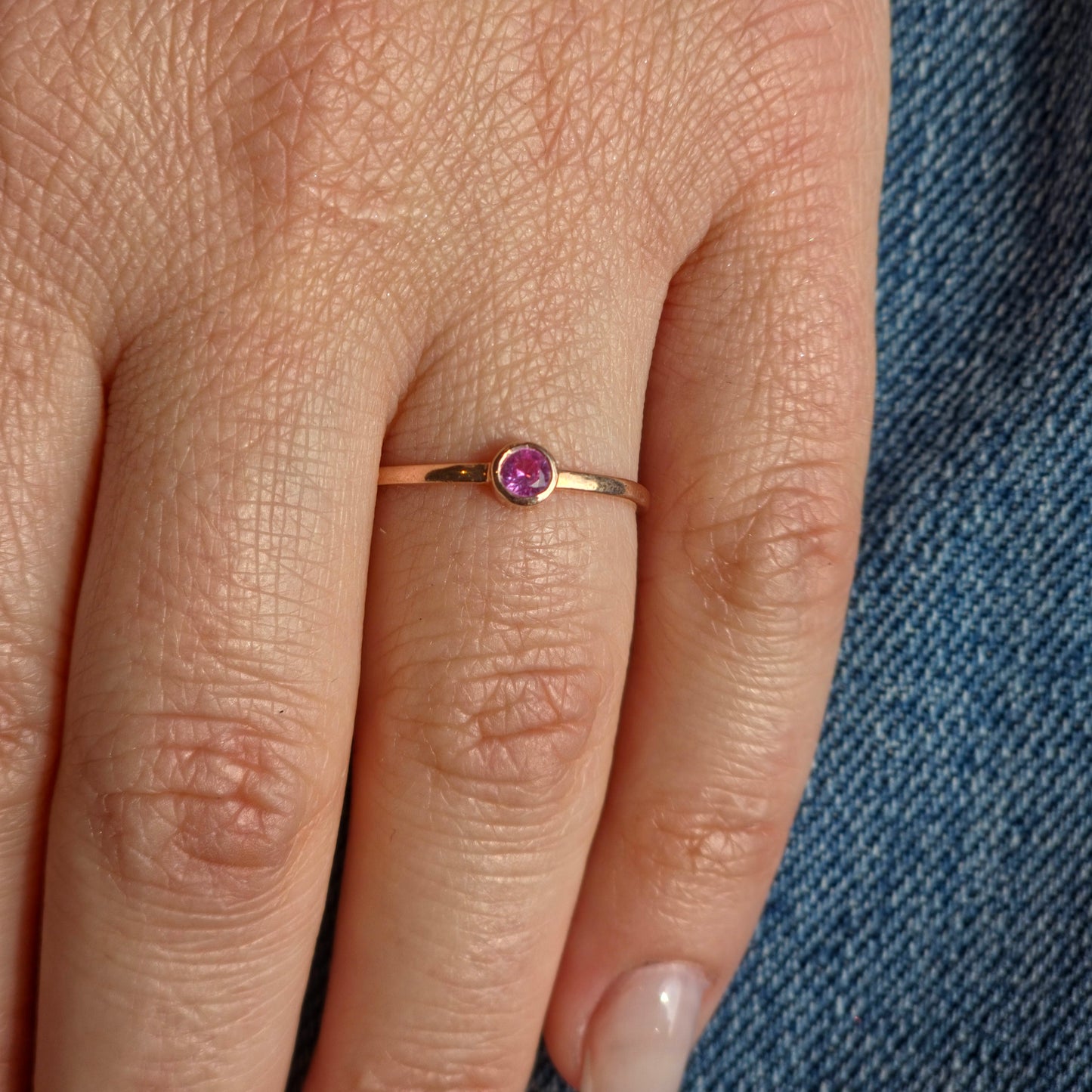 Forma Mini Solitaire Ring – Red Ruby