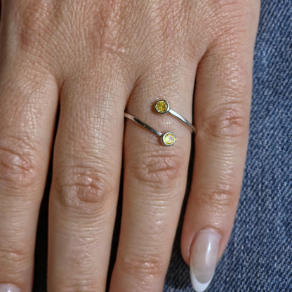Forma Bypass Ring – Light Pink Sapphire