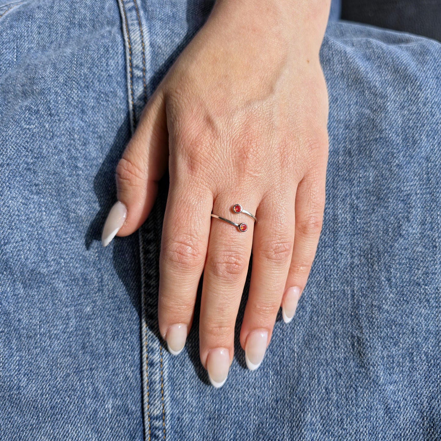 Forma Bypass Ring – Orange Padparadscha Sapphire