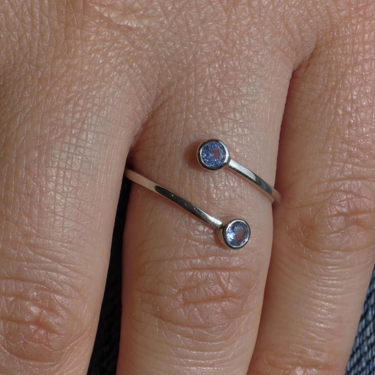 Forma Bypass Ring – Light Blue Aquamarine