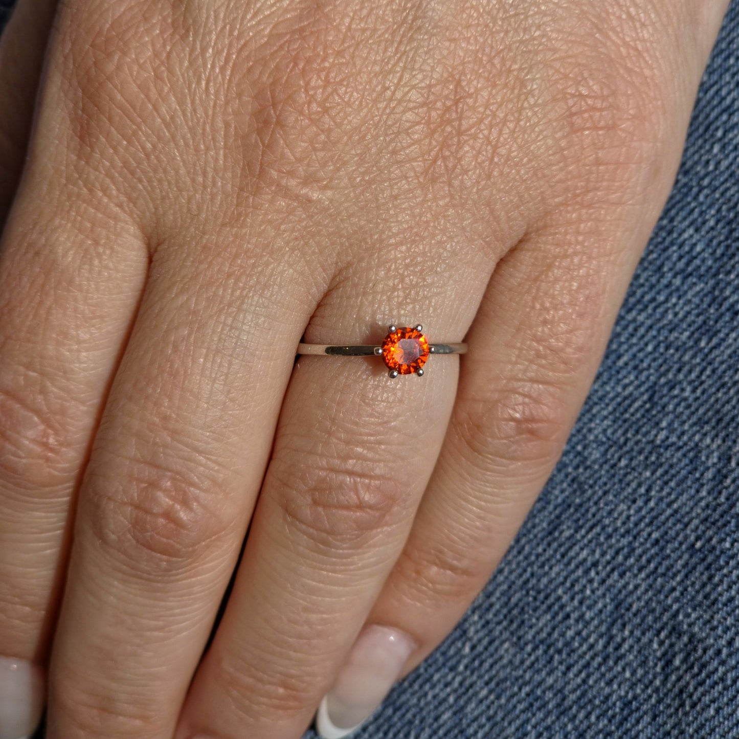 Juno Solitaire Ring – Orange Padparadscha Sapphire