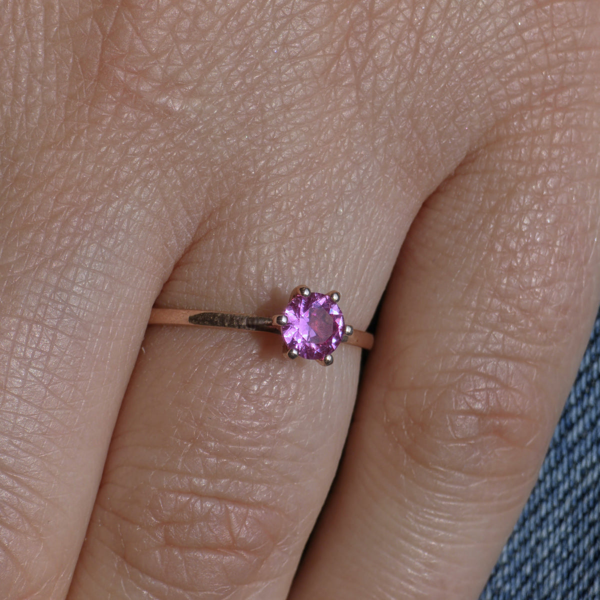 Juno Solitaire Ring – Light Pink Sapphire