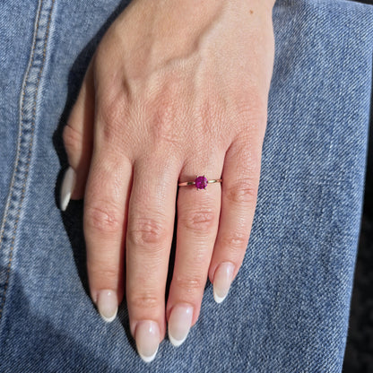 Juno Solitaire Ring – Vivid Pink Sapphire