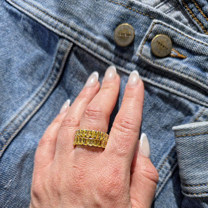 Velara Eternity Ring – Colombian Green Emerald