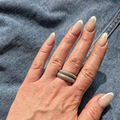 Linea Glide Midi Ring – White Diamond