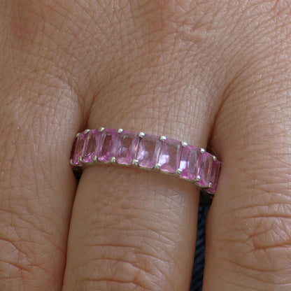 Nexus Eternity Ring – Light Pink Sapphire