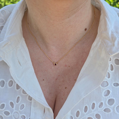 Forma Mini Solitaire Necklace – Deep Red Garnet