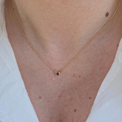 Forma Mini Solitaire Necklace – Deep Red Garnet