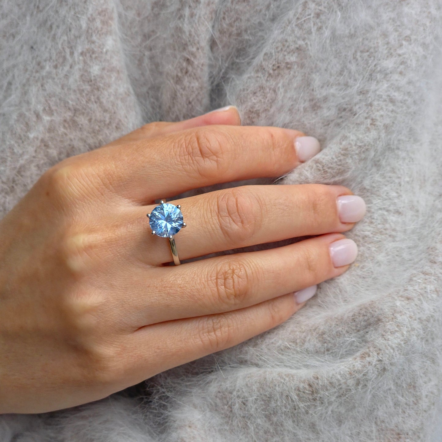 Juno Bold Solitaire Ring – Yellow Sapphire