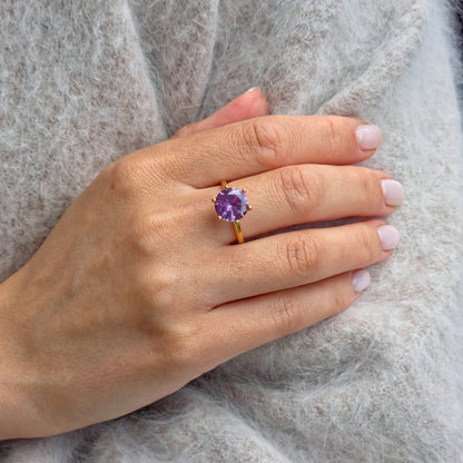 Juno Bold Solitaire Ring – Purple Amethyst