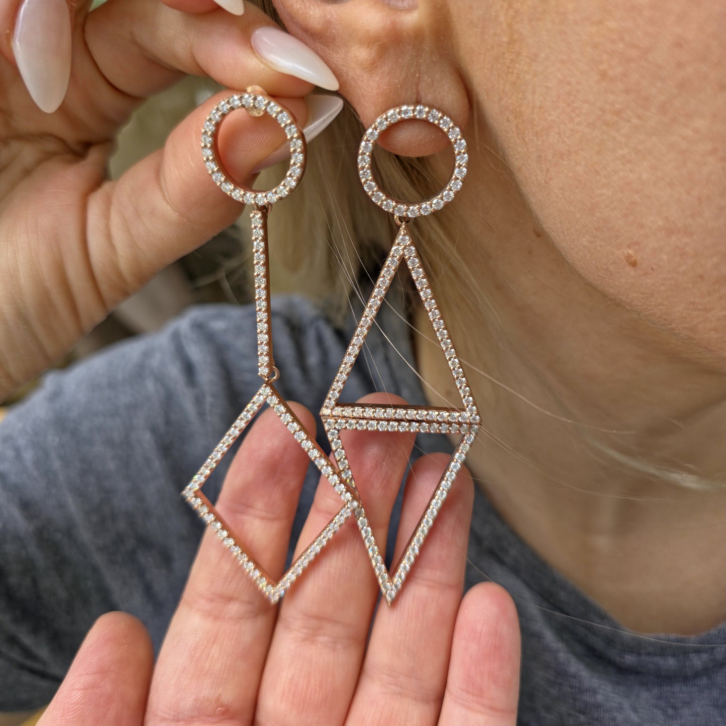 Linea Vector Statement Earrings – White Diamond