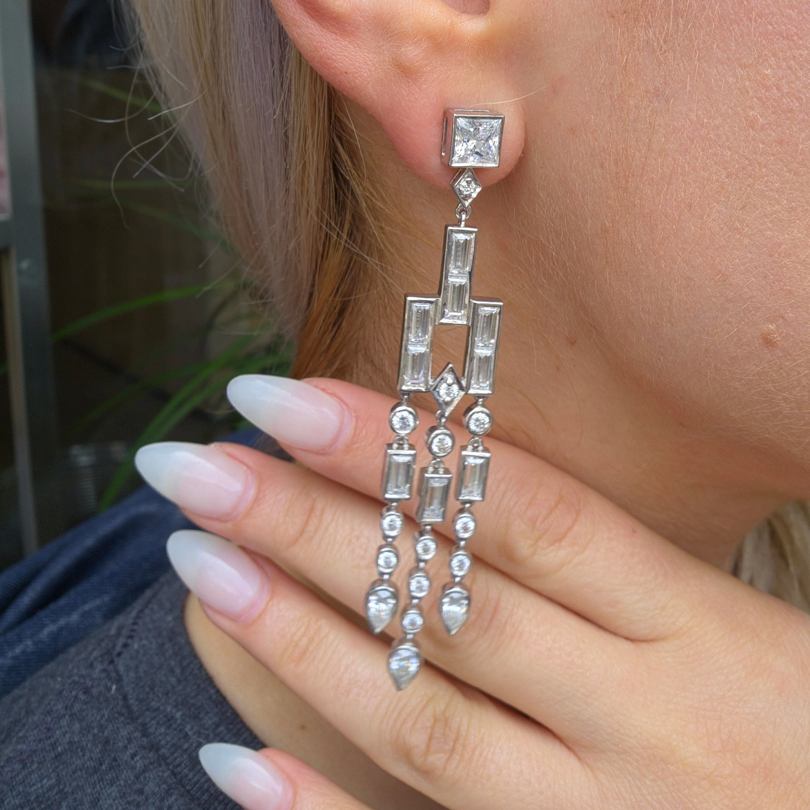 Nova Empire Earrings – White Diamond
