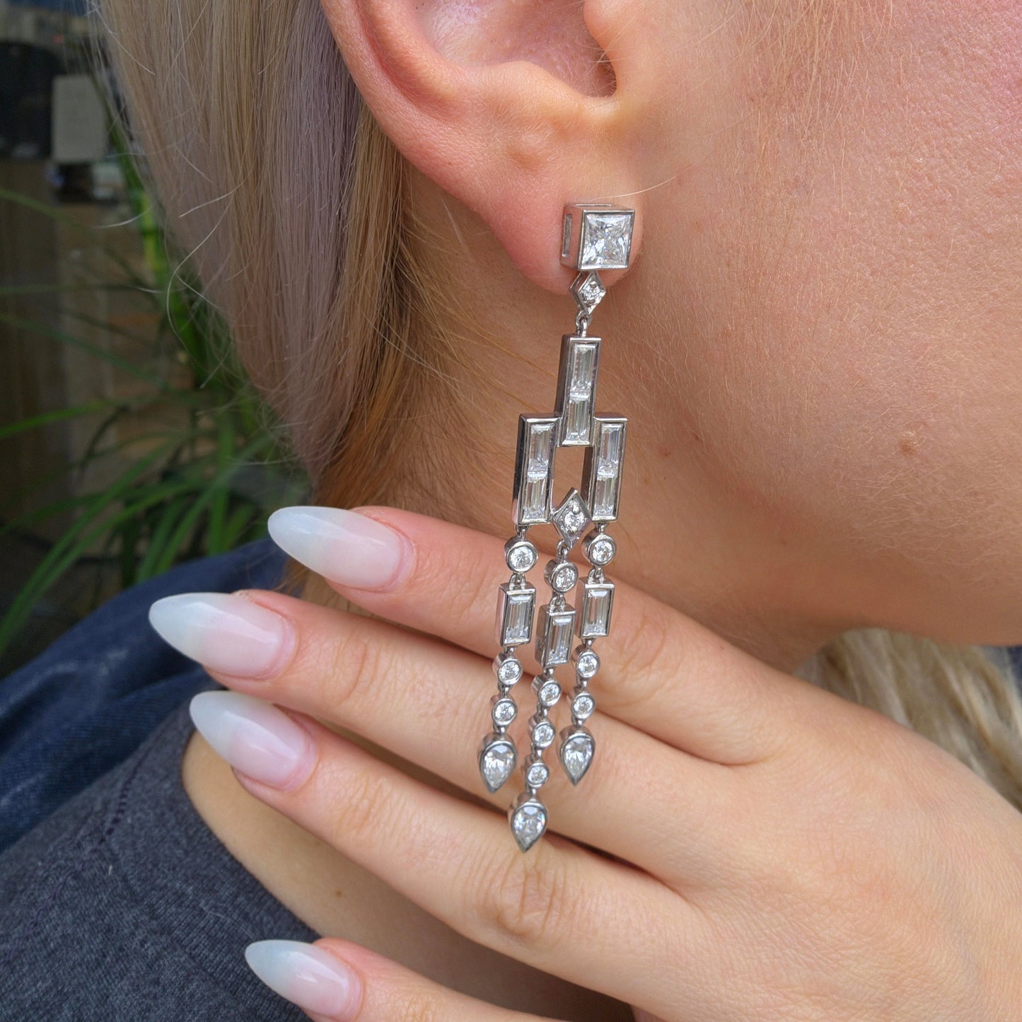 Nova Empire Earrings – White Diamond