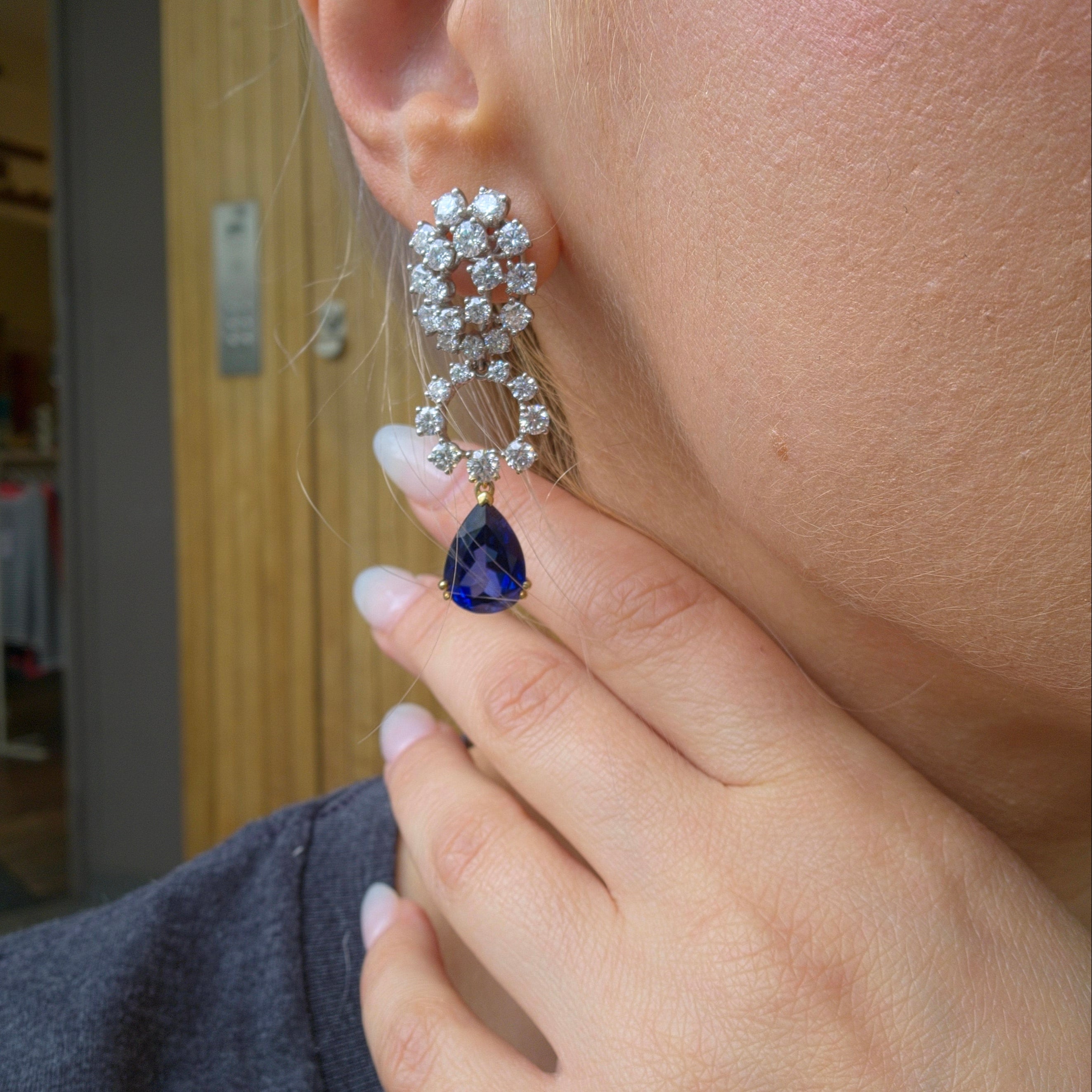 Nova Eclipse Earrings – Blue Sapphire