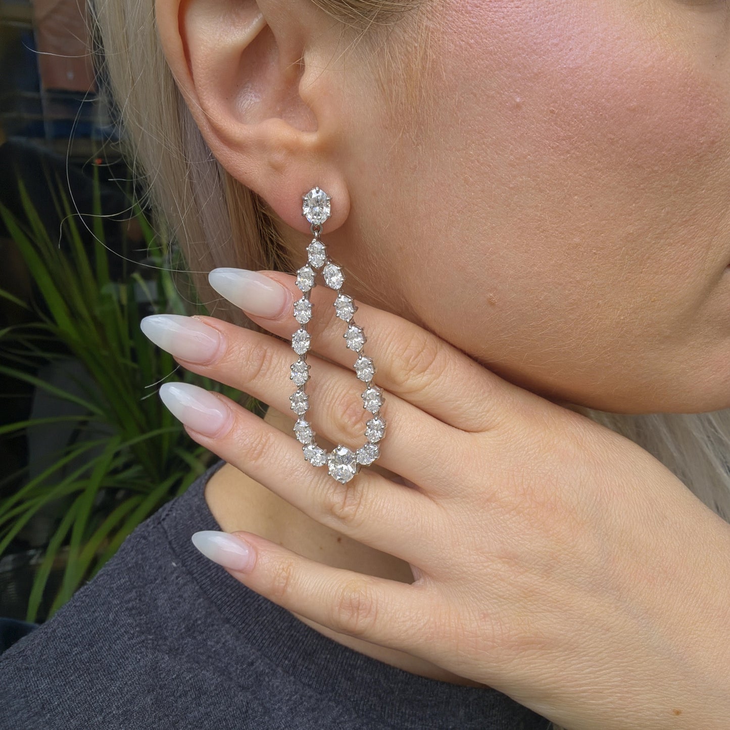Velara Statement Earrings – White Diamond