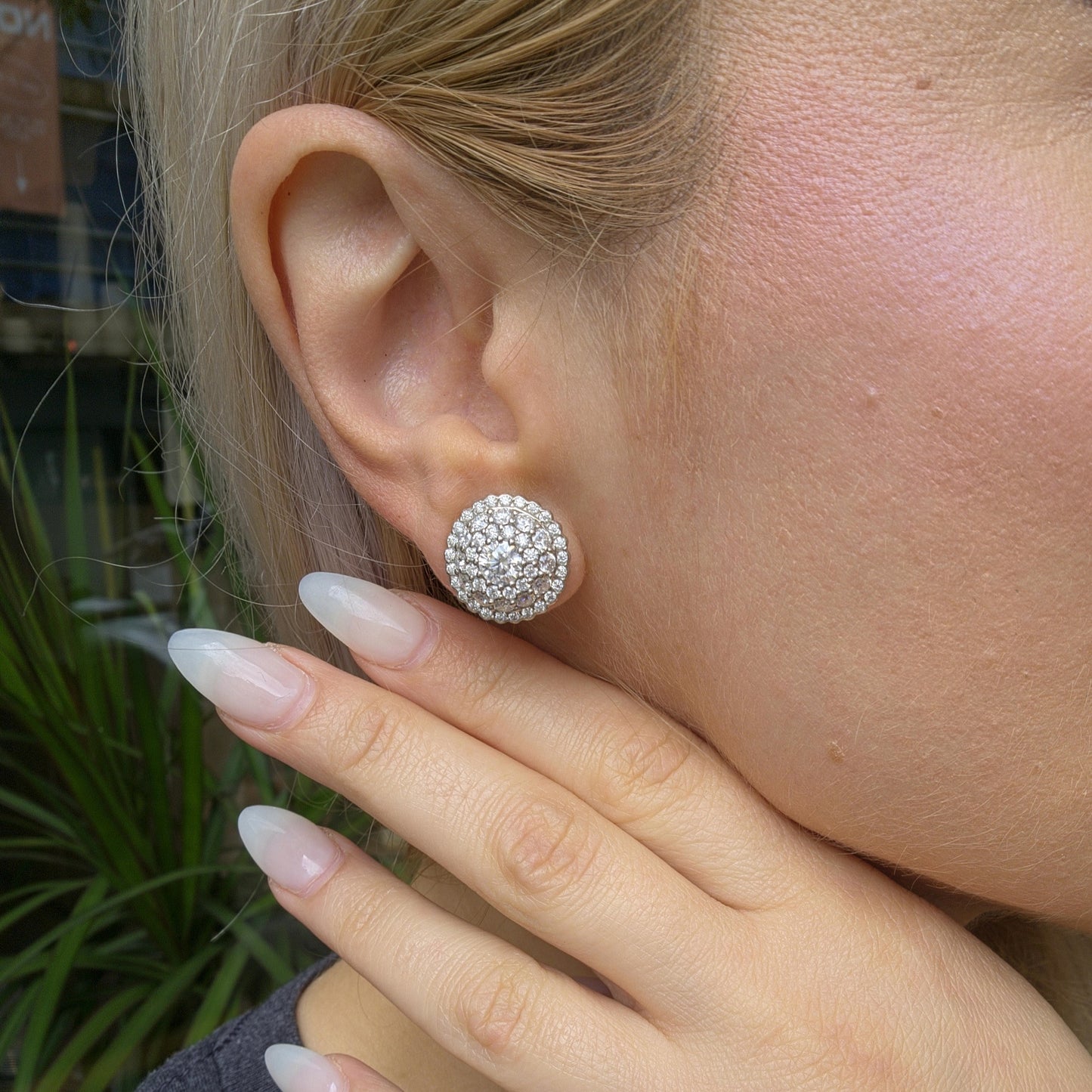 Juno Pavé Dome Earrings – White Diamond