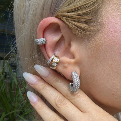 Linea Bold Ear Cuff – Blue Sapphire