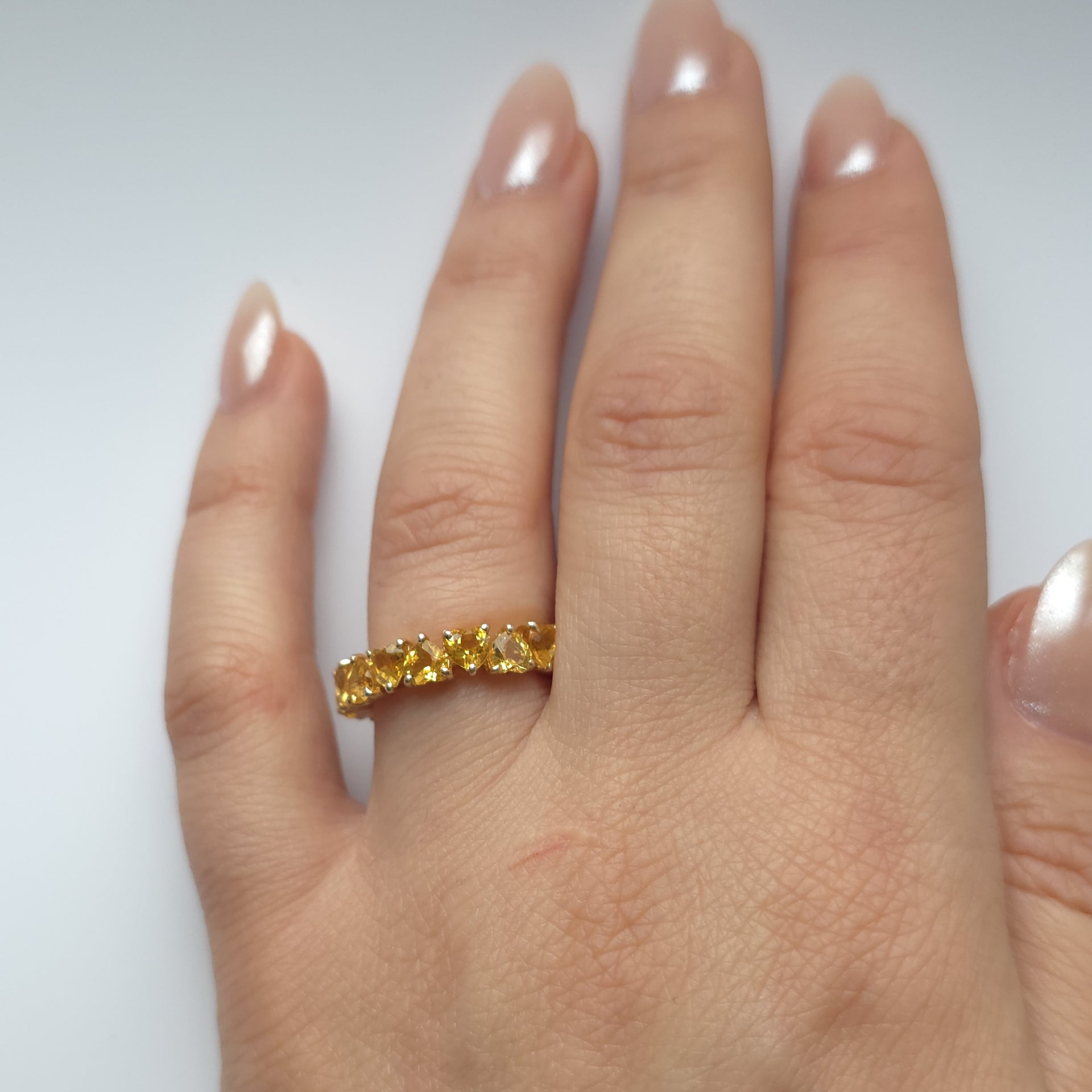 Amore Eternity Ring – Deep Red Garnet