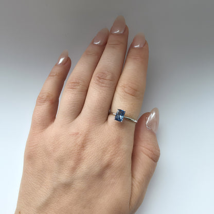 Nexus Solitaire Ring – Teal Blue Spinel