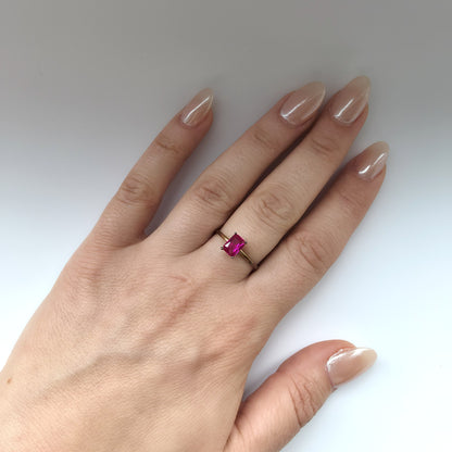 Nexus Solitaire Ring – Red Ruby