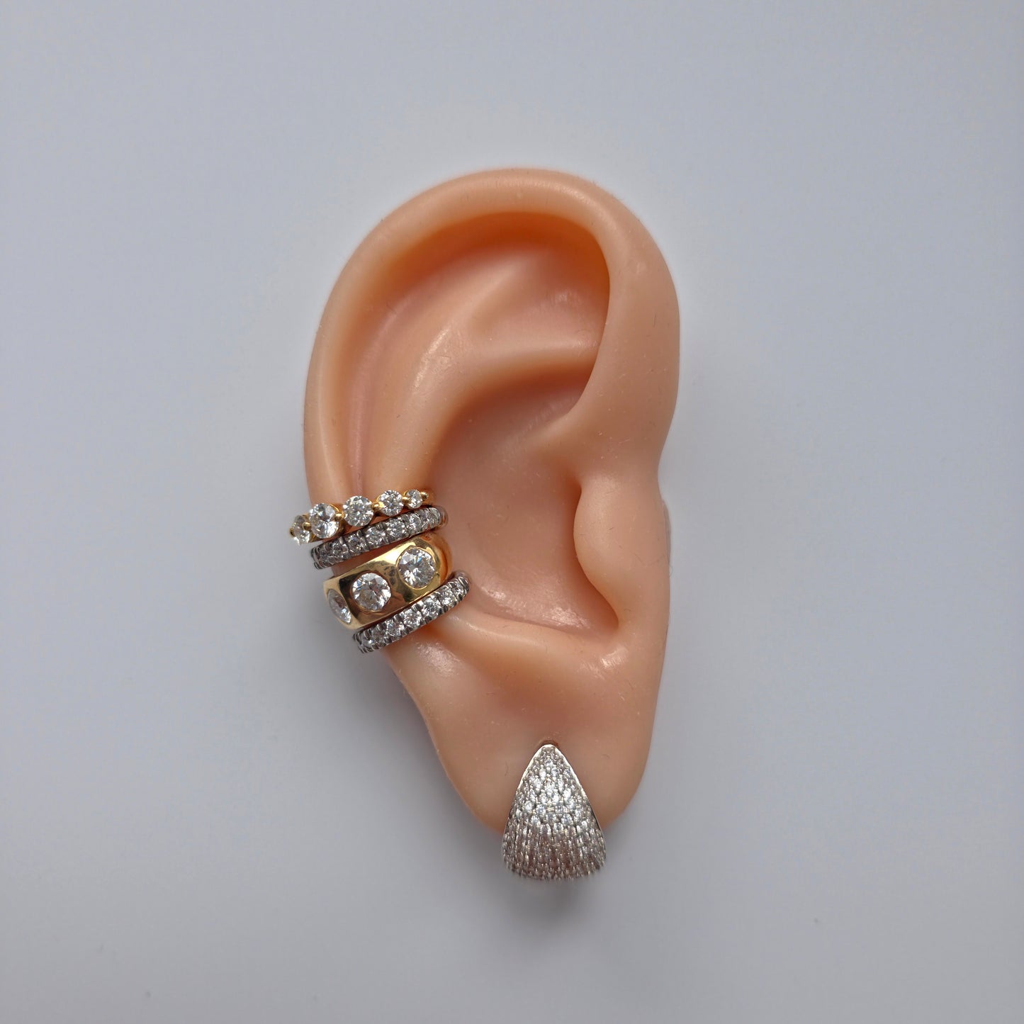Juno Graduated Ear Cuff – White Diamond